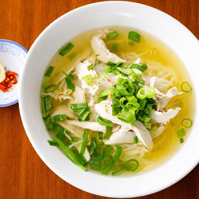 Chicken Noodle Soup (Hu Tieu).