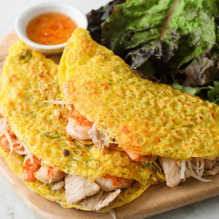 Crispy Banh Xeo: Vietnamese Delight
